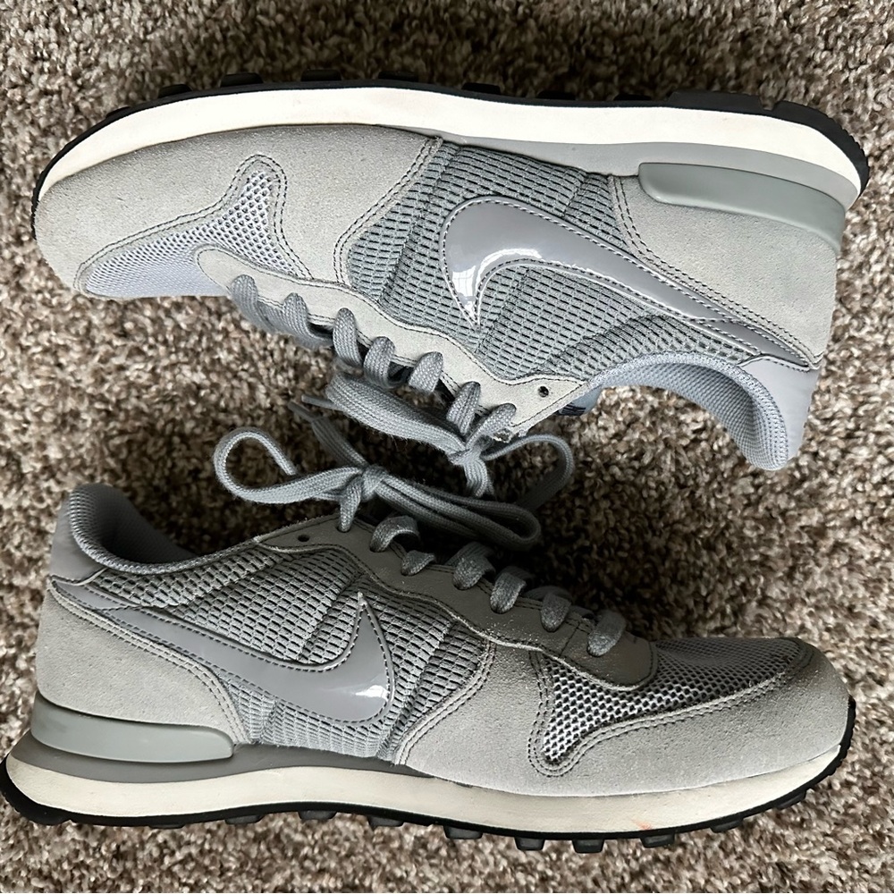 Nike WMNS Internationalist